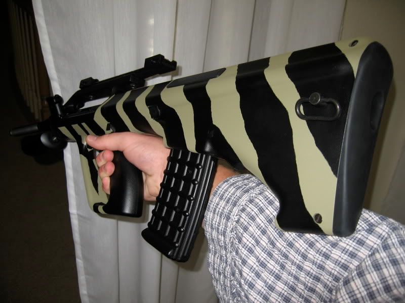 Forum Image: http://i110.photobucket.com/albums/n110/kravdawg/Steyr%20AUG/IMG_1025.jpg