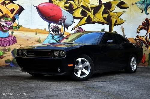 dodge challenger black. See my sig for lack with