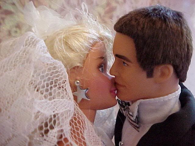 Barbie And Ken Kissing