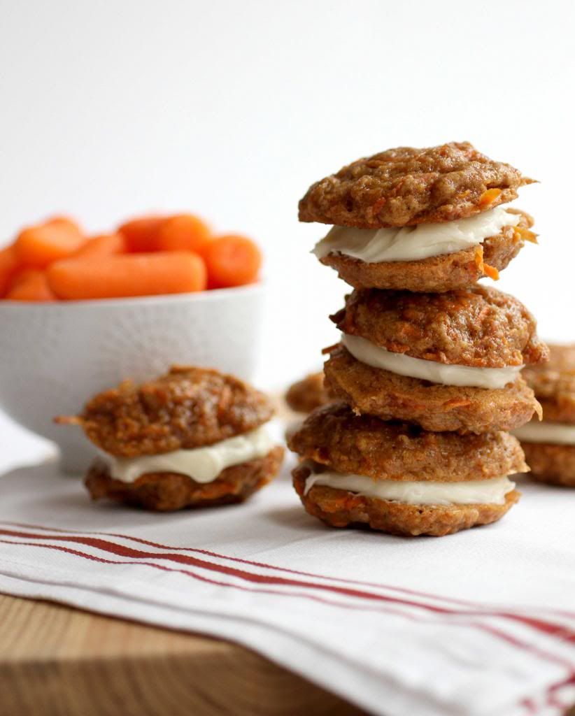 carrot cake cookie sandwiches