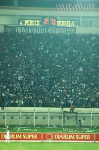 Persib vs Persela