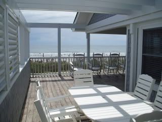 2nd floor deck from back