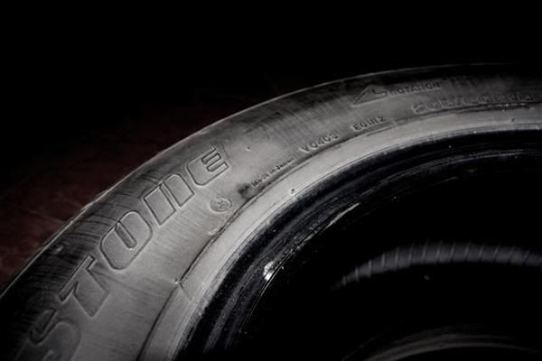 Bridgestone Potenza RE-71rs VS Yokohama Advan A052 Bridgestone Potenza RE-71rs VS Yokohama Advan A052