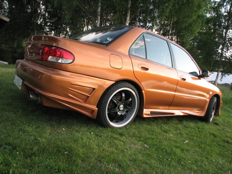 http://i110.photobucket.com/albums/n90/skooglars/Mitsubishi%20Lancer%20-94/Finbilder/IMG_2843.jpg