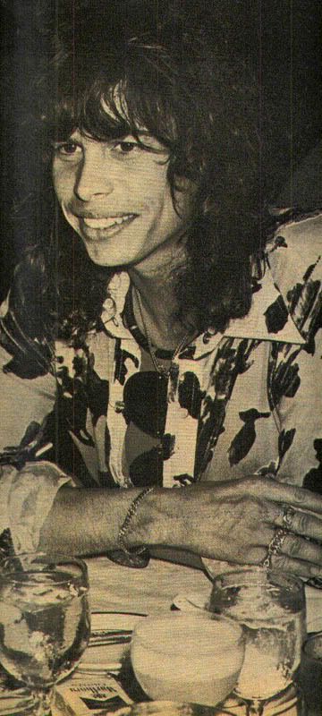 steven tyler monkey. Current members Steven Tyler